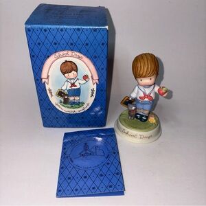 Vintage Avon Joan Walsh Anglund School Days Porcelain Boy Figure w/ Apple Cat